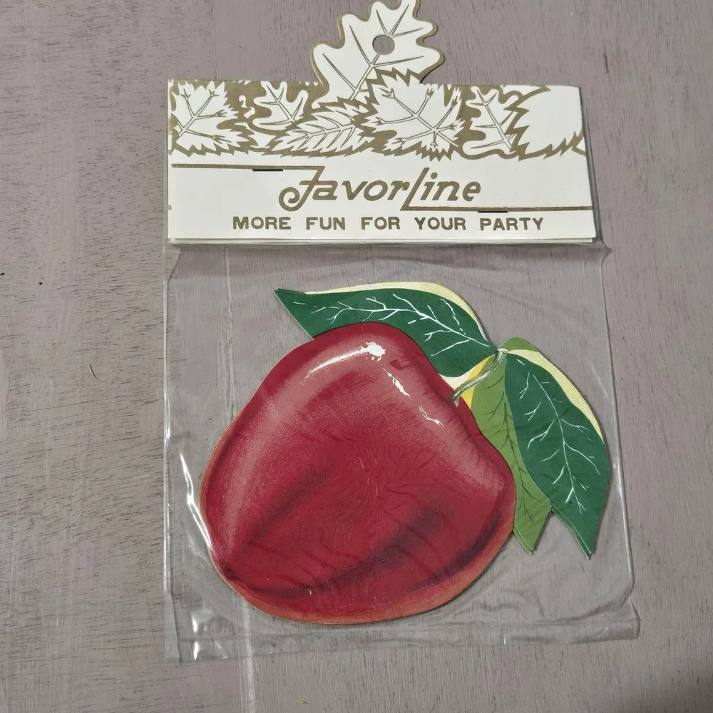 Vintage Favorline Apple Decor Invitations Japan 3 Per Package‎